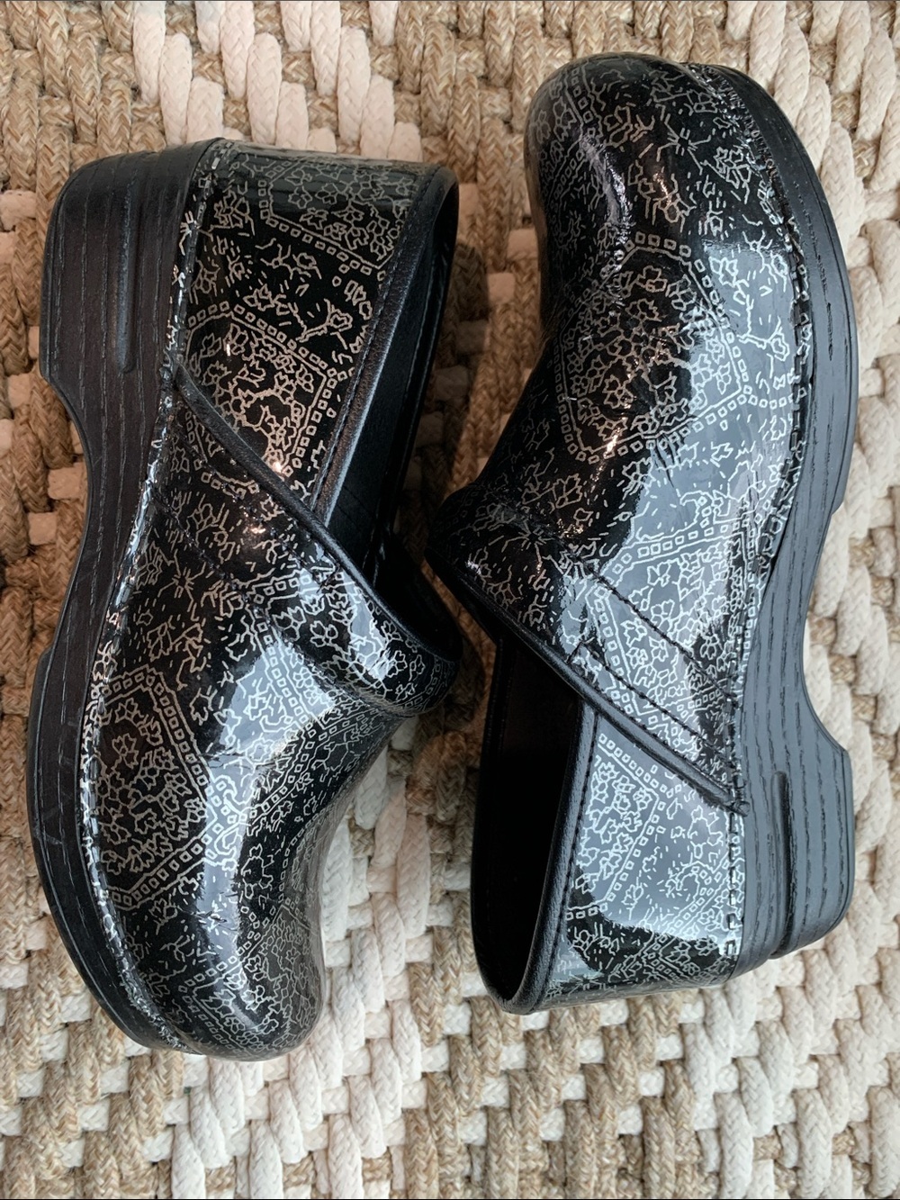 Women’s Black Patterned Slip-On Clogs